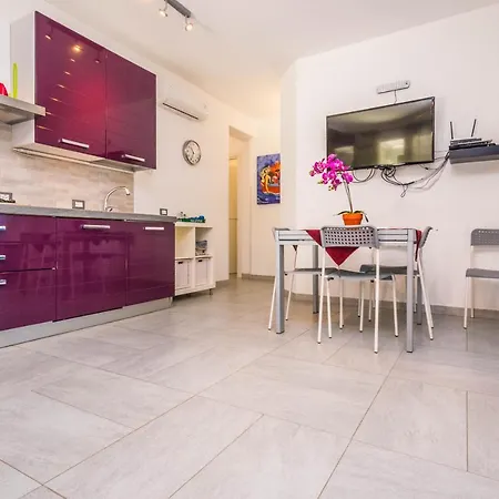 Σπίτι διακοπών Sara